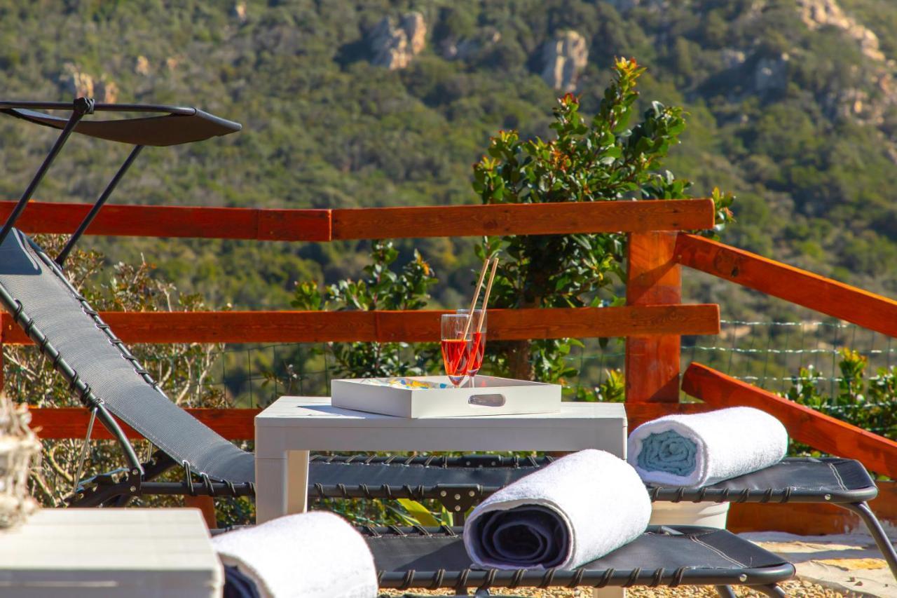Villa Esmeralda - Free Wifi - With Swimming Pool Costa Paradiso Exterior photo